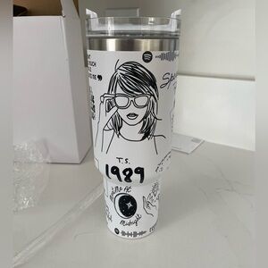 Taylor Swift Insulated Tumbler